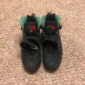 Air Jordan 8s
